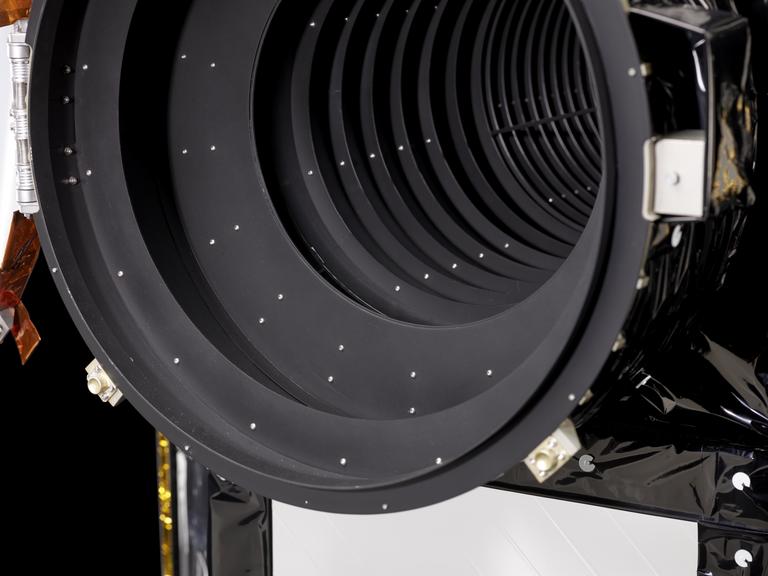 Exoplanet Satellite Telescope 'CHEOPS'