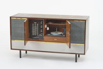 DECCA SRG700 Three Waveband Stereophonic Radiogram