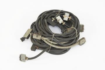 Multi-way connecting leads fitted with "Jones" plugs