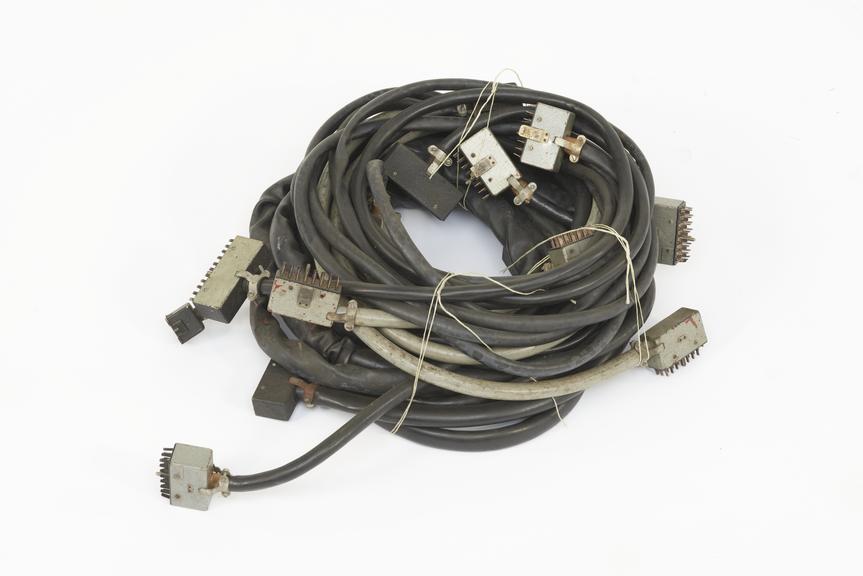 Multi-way connecting leads fitted with "Jones" plugs