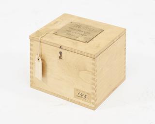 Box for three sun sensors