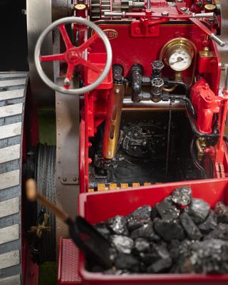 1.5" scale model of a 7 horsepower general purpose traction engine
