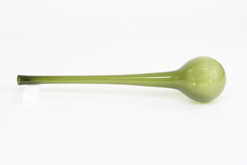 Dark green glass straight necked retort