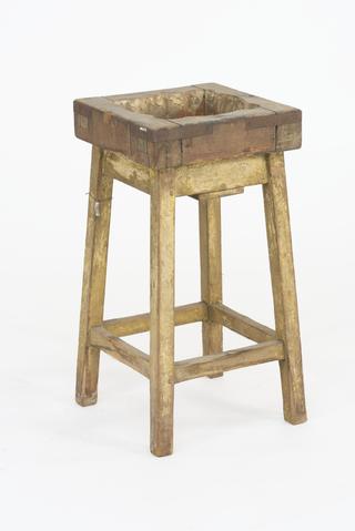 Late 19th Century Wooden Mortar Stand