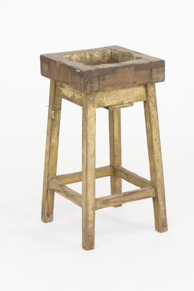 Late 19th Century Wooden Mortar Stand