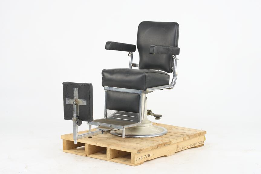 Chiropodial chair