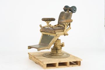 Dental chair