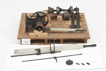 Small countershaft with drum and fast & loose pulleys