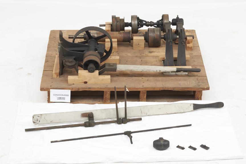 Small countershaft with drum and fast & loose pulleys