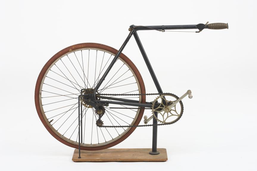 Demonstration set of the "Tri Velox" Three Speed Gear for bicycles