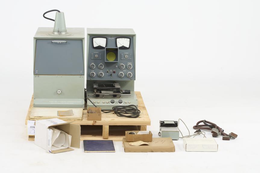 Joyce-Loebel flying spot integrating microdensitometer