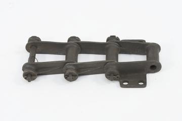 Short length Bagshawe's "BB" Gray's style chains No. 504 showing K2 attachment link