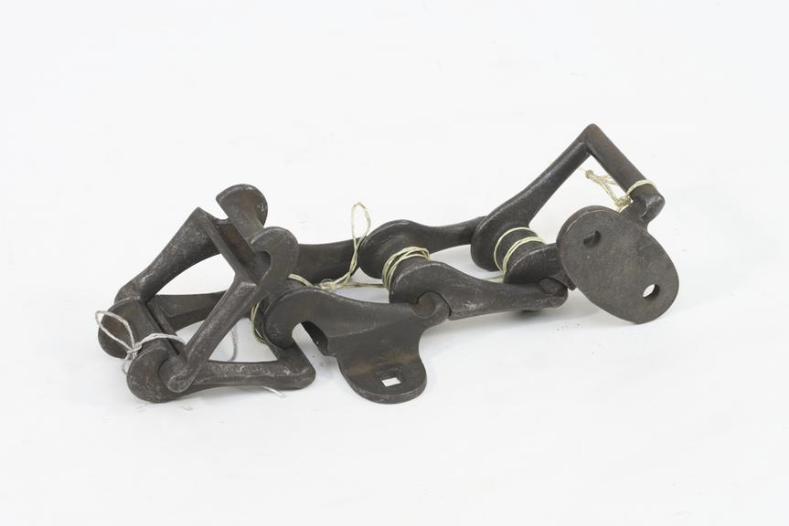 Short length "BB" Ewart's type chains No. 88