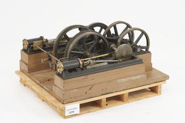 Model of hauling engine