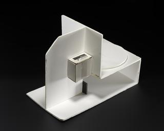 Conceptual prototype of the SAMBA II (Simple AMplification Based Assay)