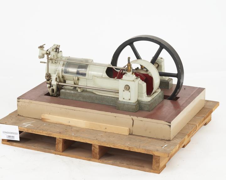 Premier gas engine made by Crossley Brothers Limited