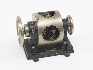 Example of Humphage's patent speed reducing gear as used in electric motors