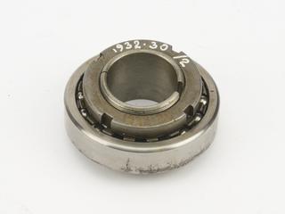 One 1509E bearing