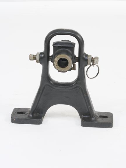 Hanger for shafting