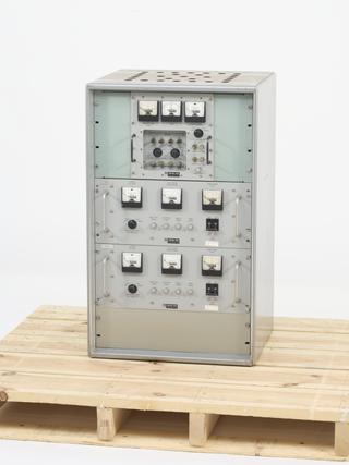 Electronic control rack