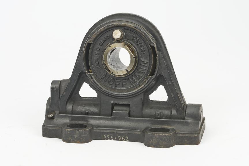 Self aligning ball bearing pedestal