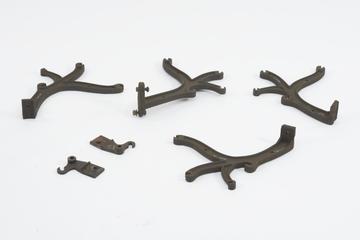 Cast-brackets