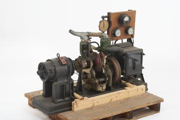 Motor test rig for engine and gearbox made by George Constantinesco