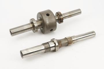 2 spindles for change gears