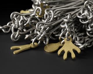 Gunter type measuring chain