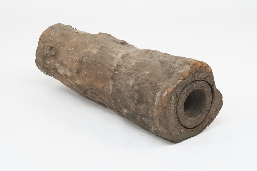 Junction piece elm water pipe