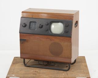 Murphy television and radio receiver, model A 58V
