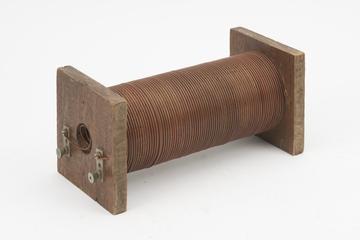 Replica of original Hertz apparatus in Deutsches Museum