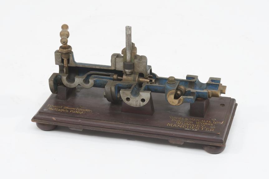 Sectioned model of stationary pattern Exhaust Steam Injector