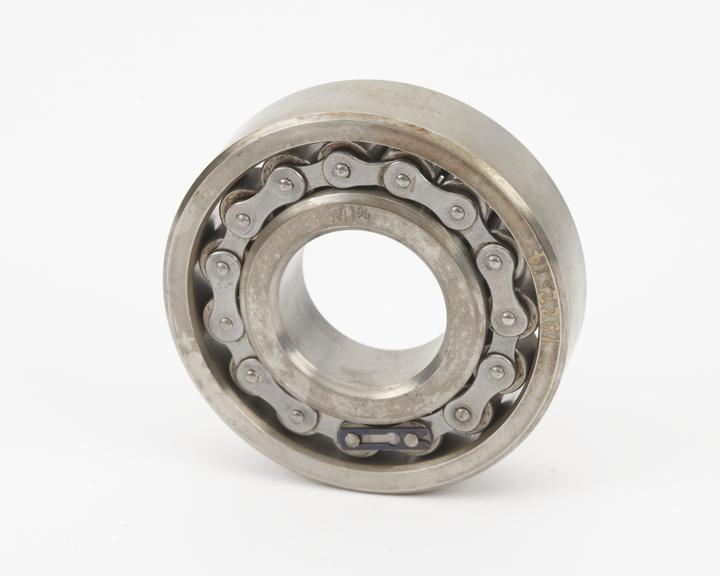 M 1 3/4" chain roller bearing