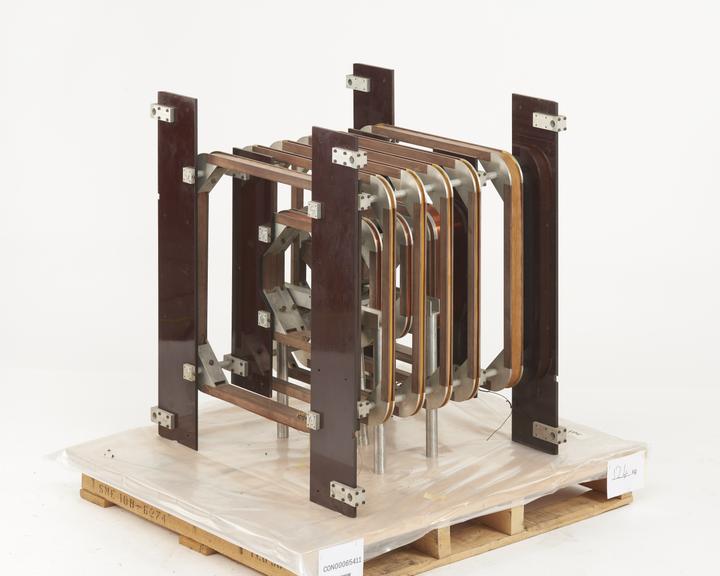 Spinning magnetometer