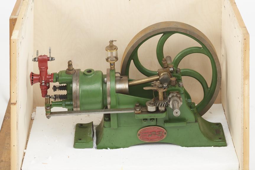 One and a quarter h.p. Hartop horizontal water-cooled four stroke petrol engine