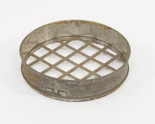 British Standard sieve to "BS 410" of tinned steel