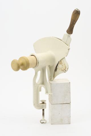 Universal marmalade cutter by Follows and Bate