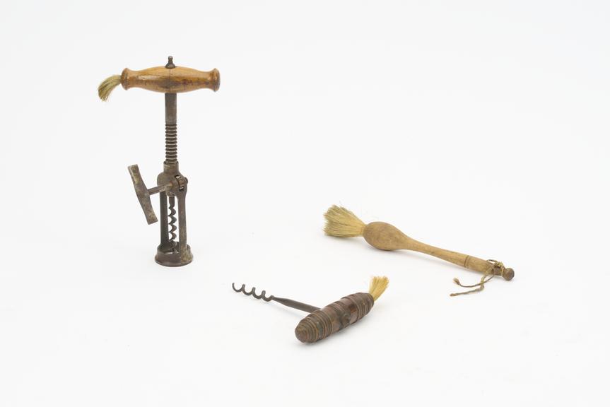 Corkscrews, with lifting device and brush