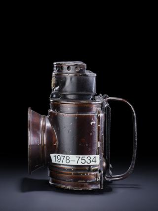 Cheshire Lines Committee policeman's handlamp