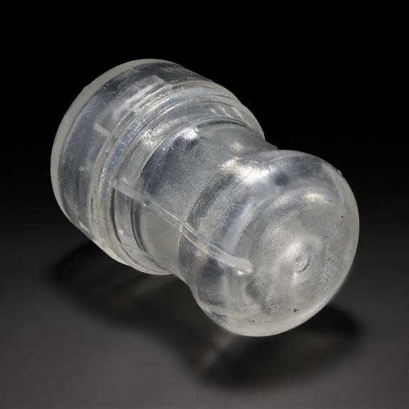 Outer chamber for INVOcell embryo culture device for IVF
