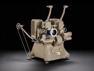 ETM Type DD 110v 16mm projector used by Professor Henri Chretien