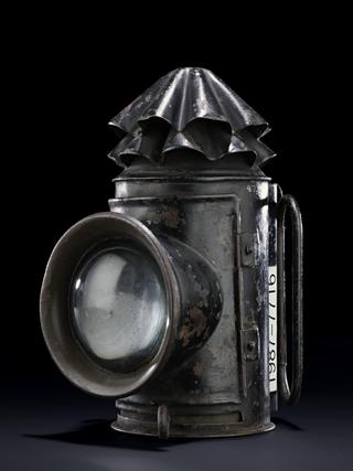Handlamp, Policeman's - sliding knob type