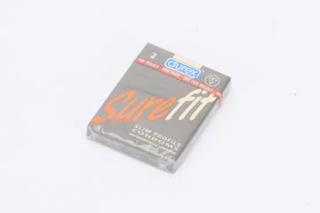 1 packet of 2 Durex Surefit slim profile condoms