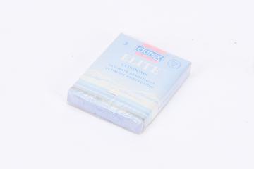 1 packet of 3 Durex Elite condoms