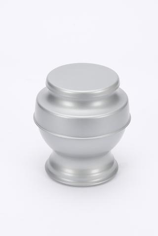 Child-sized urn
