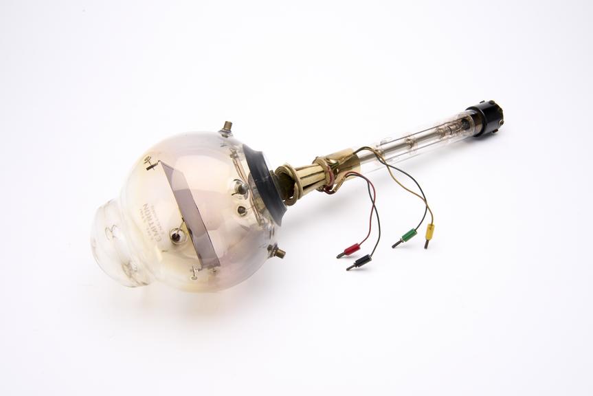 Emitron television camera tube