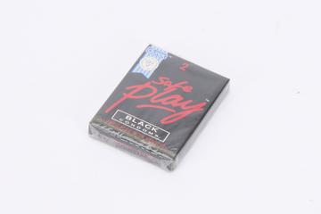 1 packet of 2 Durex Safe Play black condoms lubricated with Sensitol