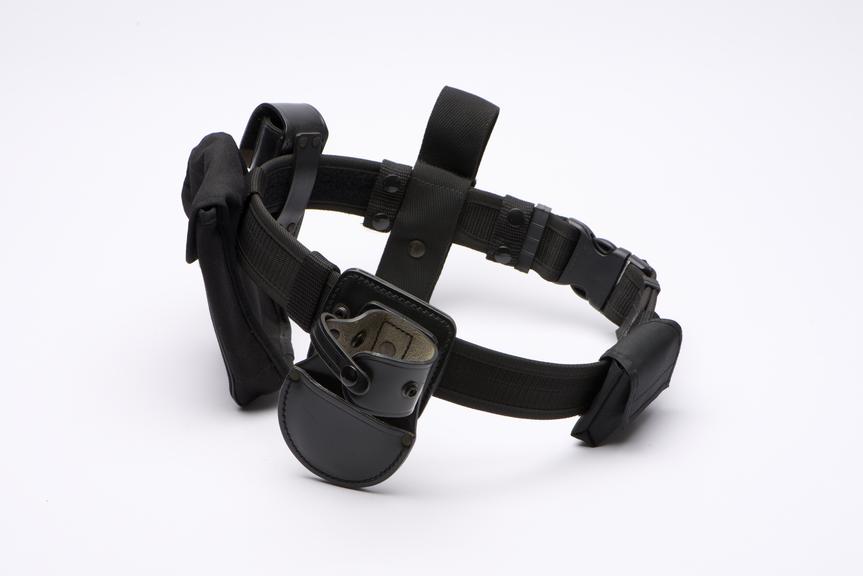 Metropolitan Police equipment belt