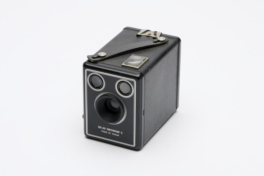 Kodak Six-20 Brownie C Box Camera